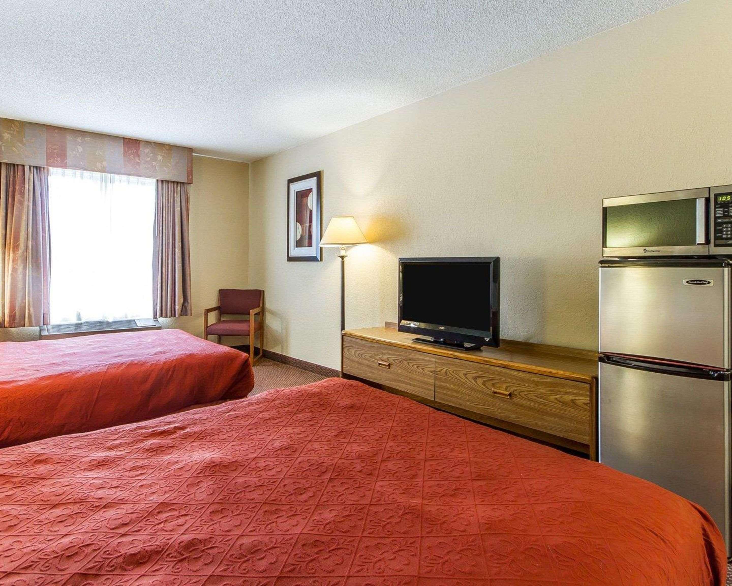 Americinn By Wyndham Reedsburg Eksteriør billede
