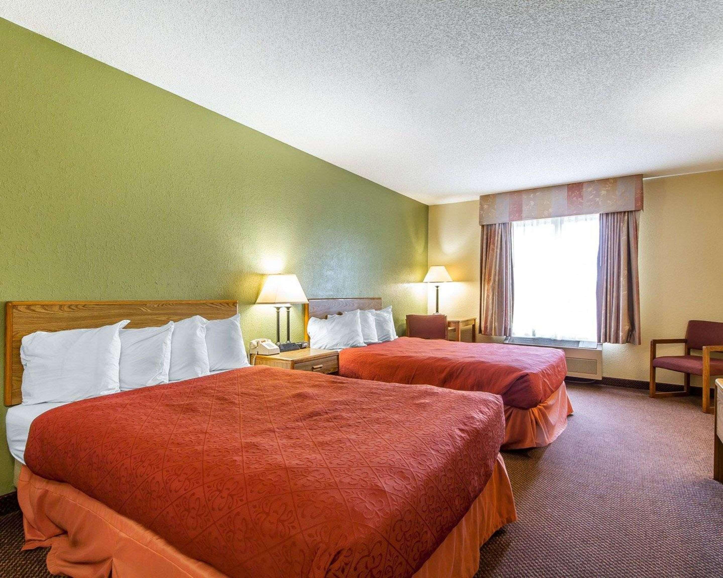 Americinn By Wyndham Reedsburg Eksteriør billede