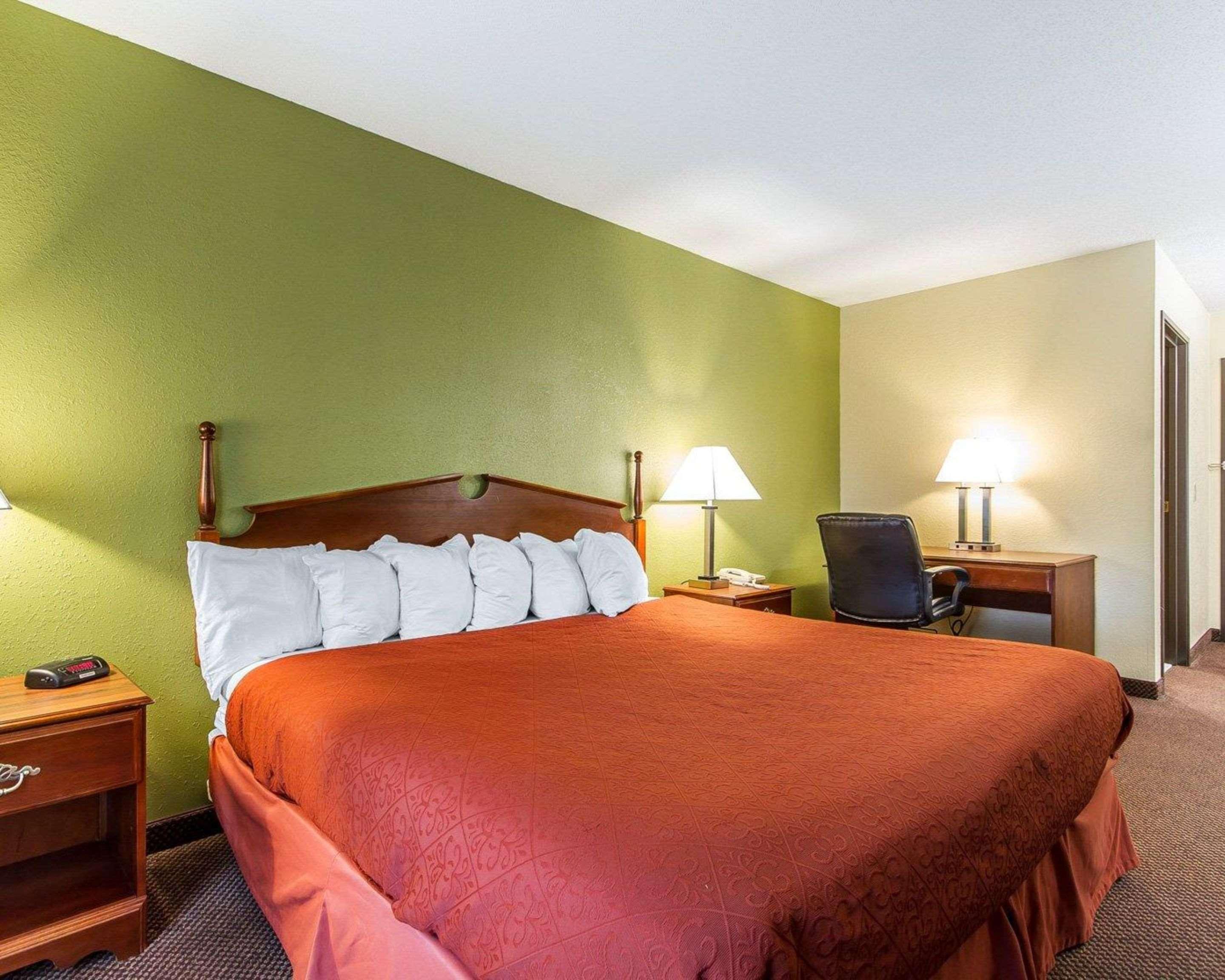 Americinn By Wyndham Reedsburg Eksteriør billede