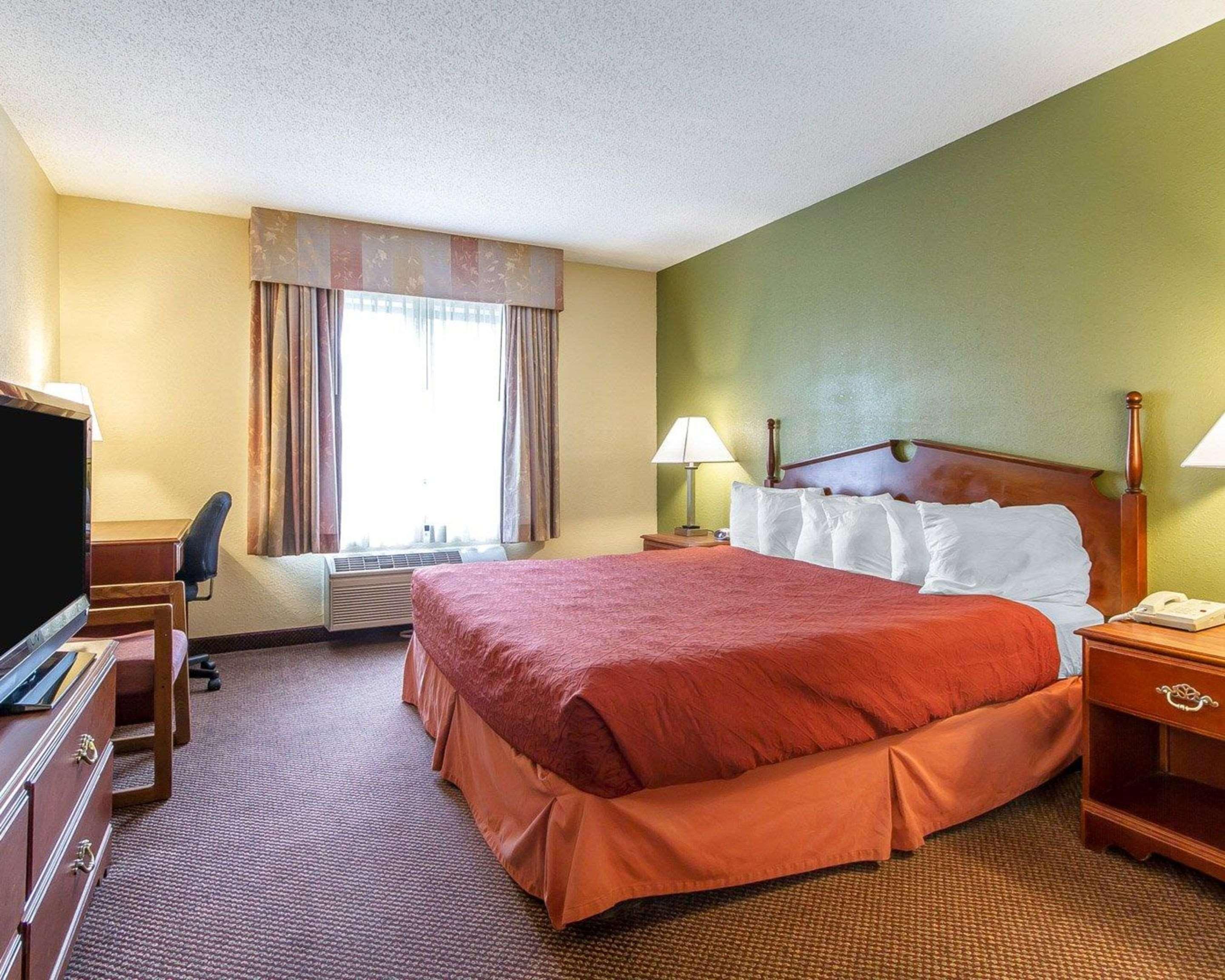 Americinn By Wyndham Reedsburg Eksteriør billede