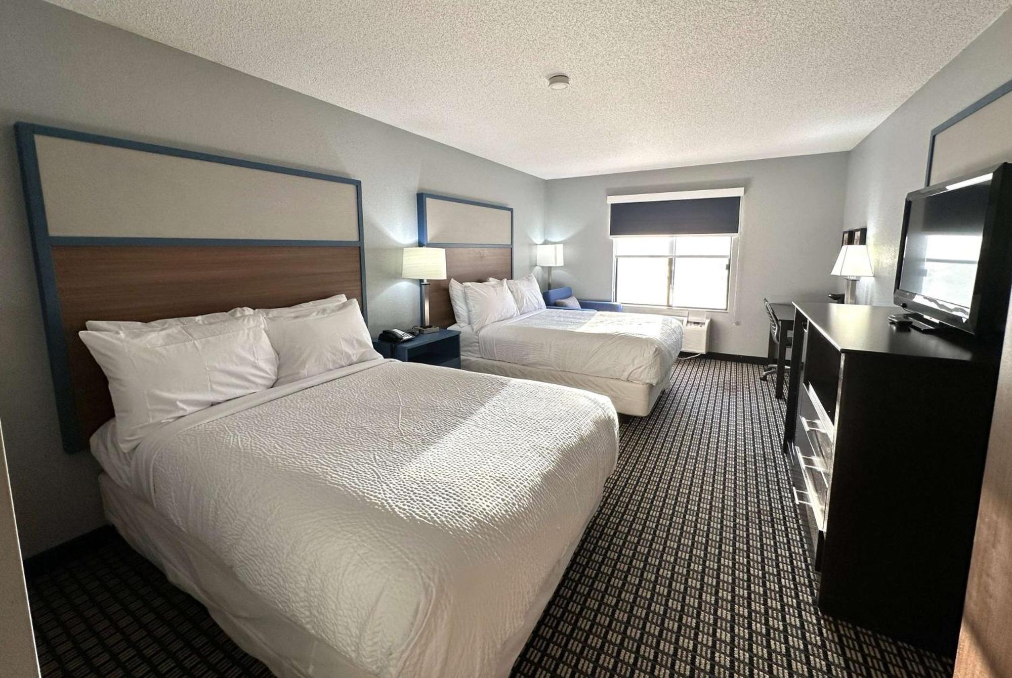 Americinn By Wyndham Reedsburg Eksteriør billede