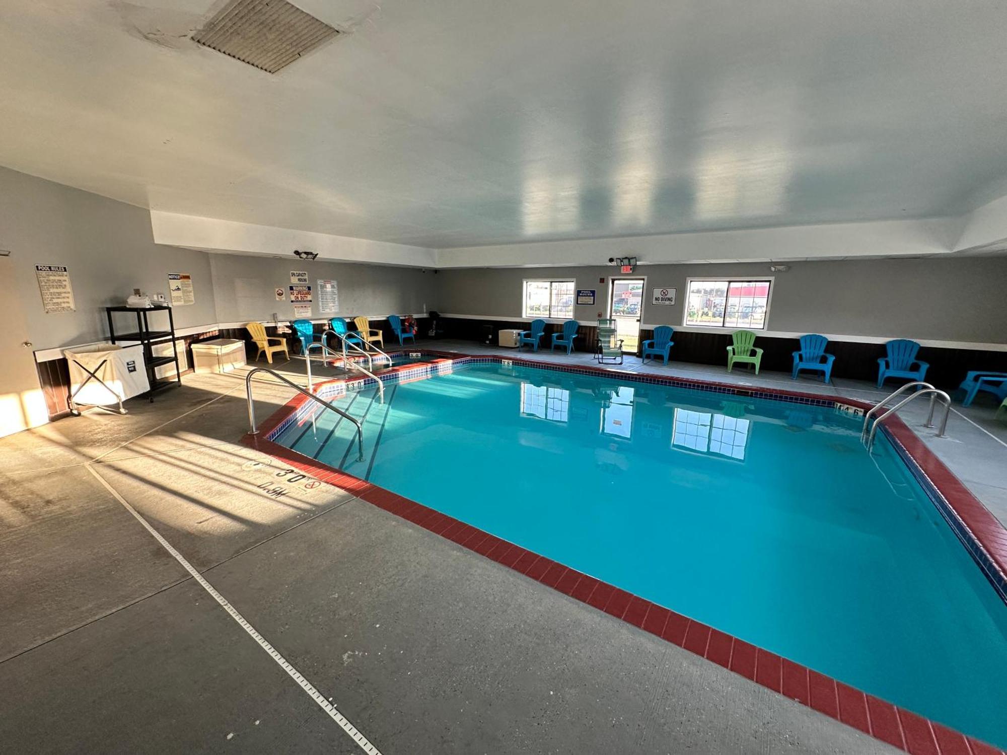 Americinn By Wyndham Reedsburg Eksteriør billede